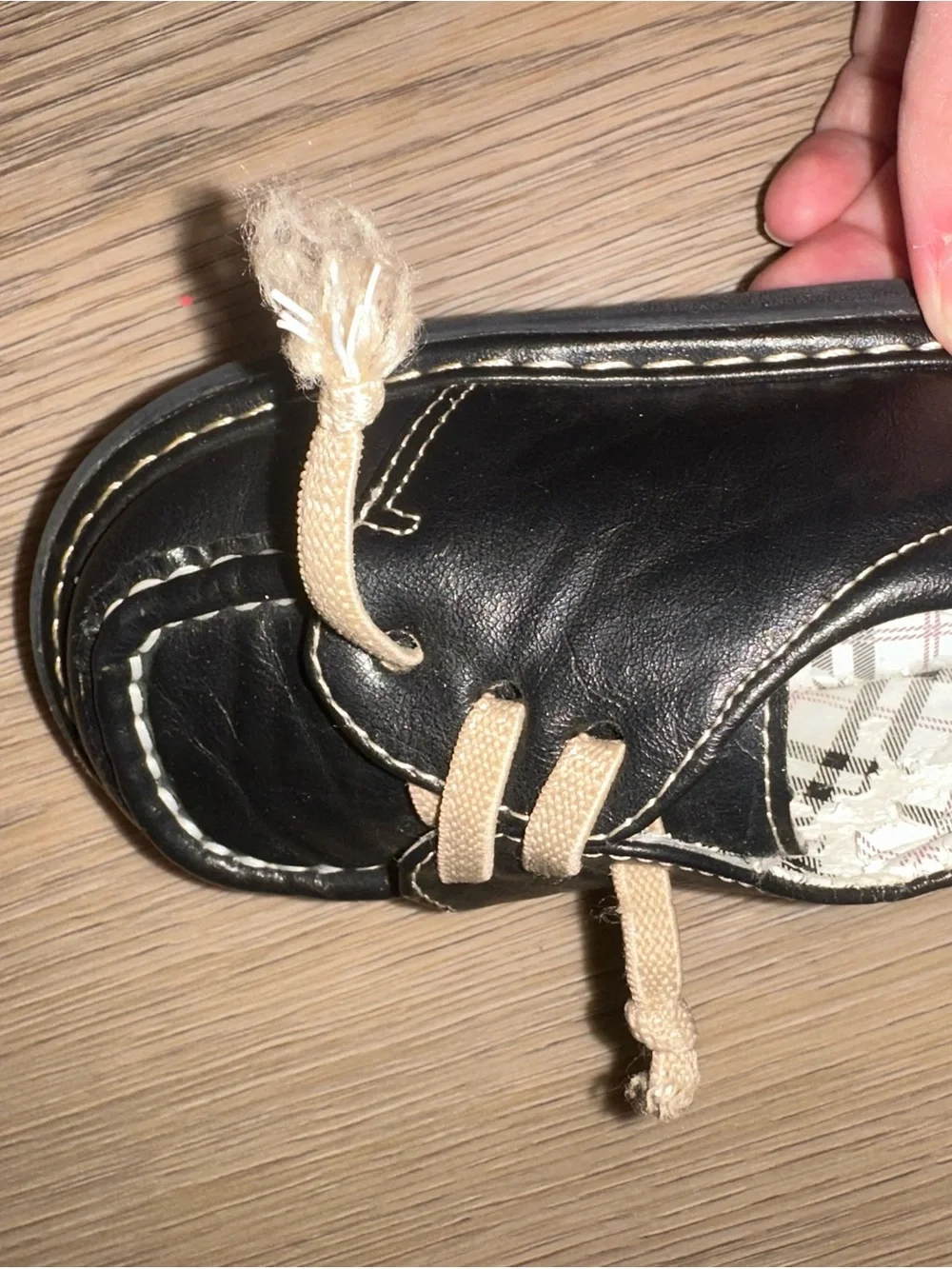 Toddler Black Dress Shoes with Beige Laces